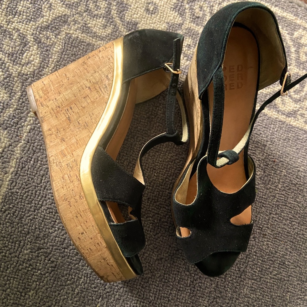 Ped der Red - Wedge
